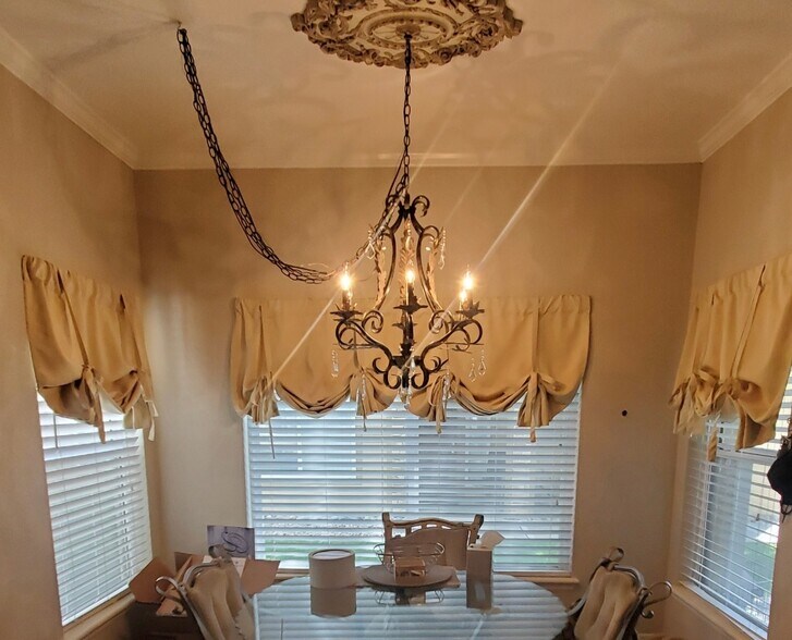 Building Photo - 4875 S Balsam Way