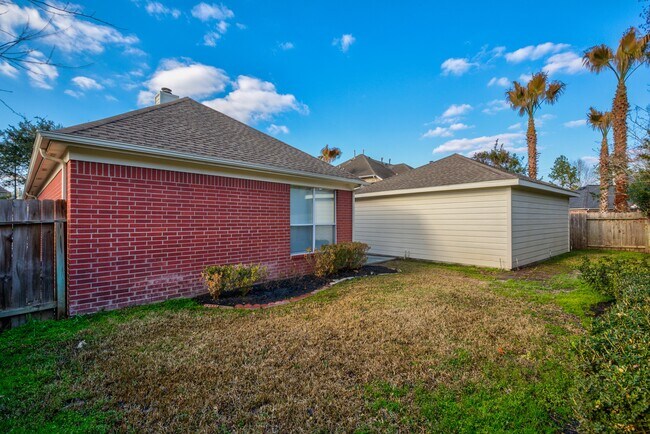 Building Photo - 6227 Clear Canyon Dr