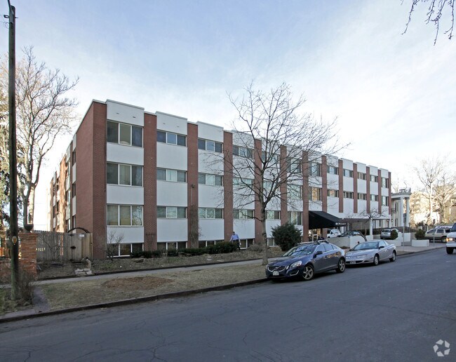 Primary Photo - 855 Pennsylvania St