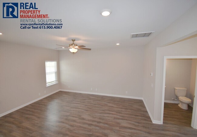 Building Photo - New home in a great location in Murfreesboro! Attached garage and fenced-in back yard!