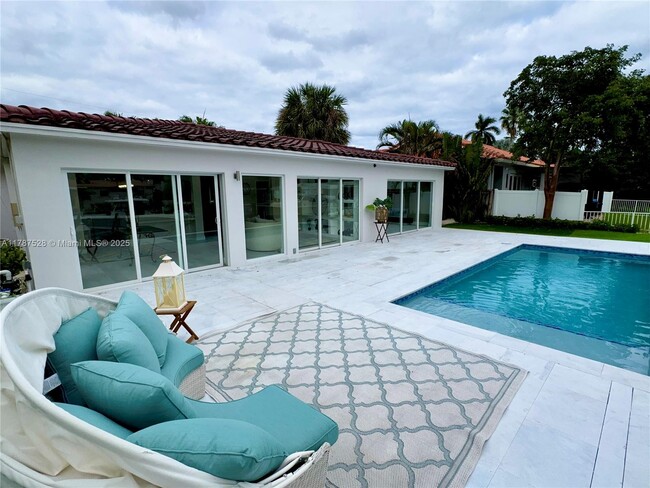 Building Photo - 1012 Tangelo Isle