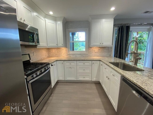 Building Photo - 279 Quail Run