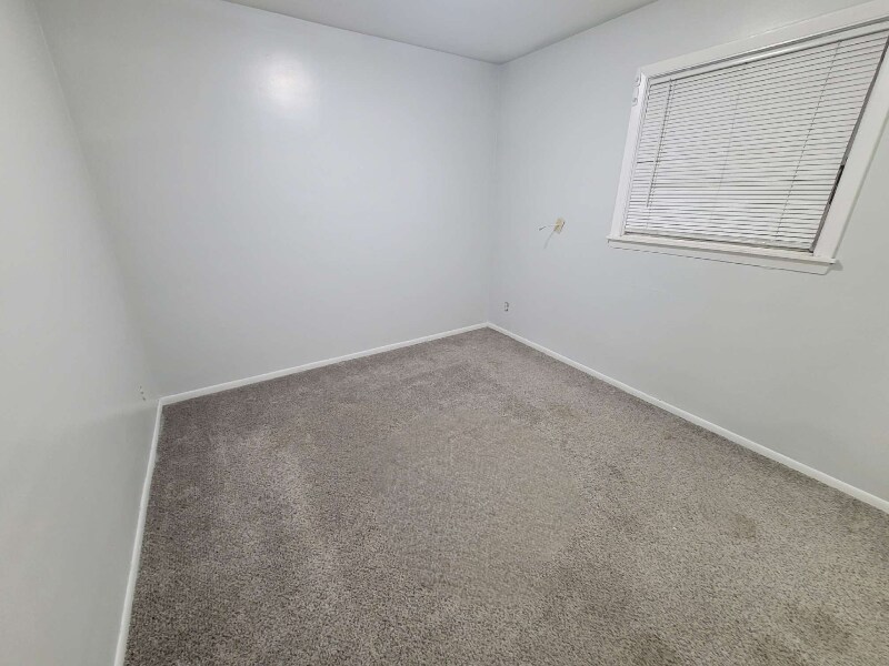 Building Photo - 4252 Postema Ct