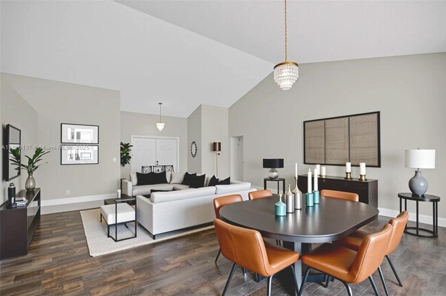 Building Photo - 9517 El Clair Ranch Rd