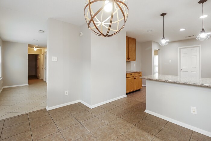 Building Photo - 1206 Caraquet Dr
