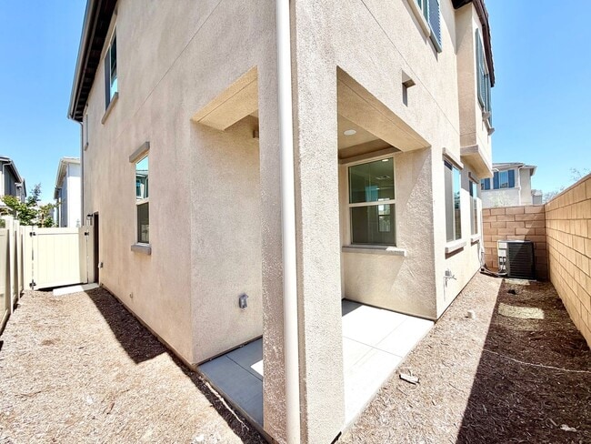 Building Photo - Turnkey Riverwalk Village 4 Bedroom Home with INCLUDED Solar, Upgrades & Prime Location