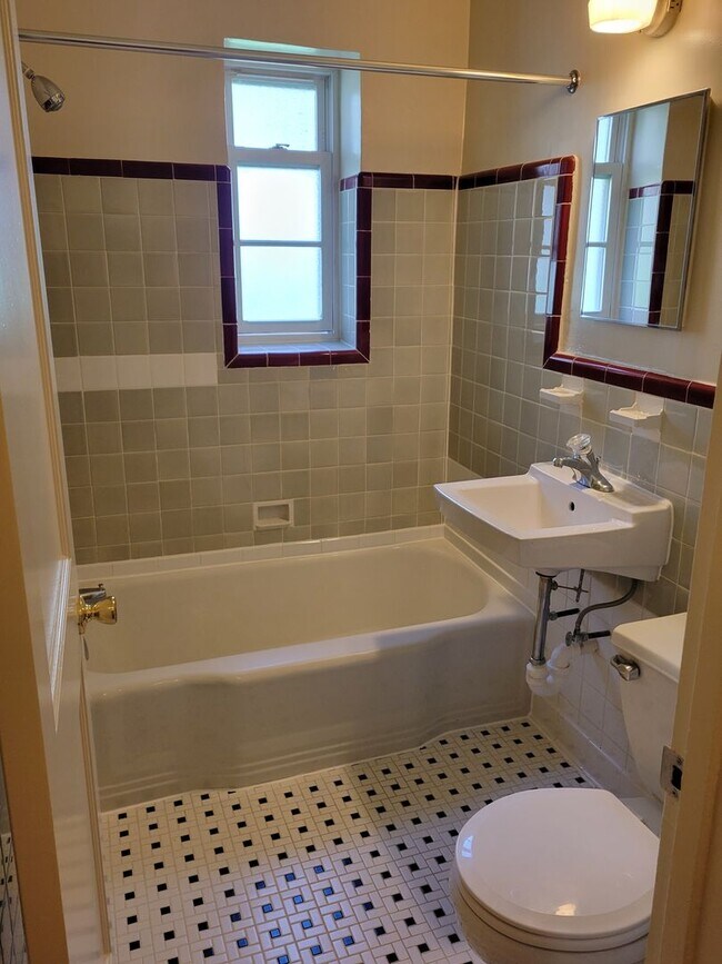 Interior Photo - Courthouse Manor Apartments