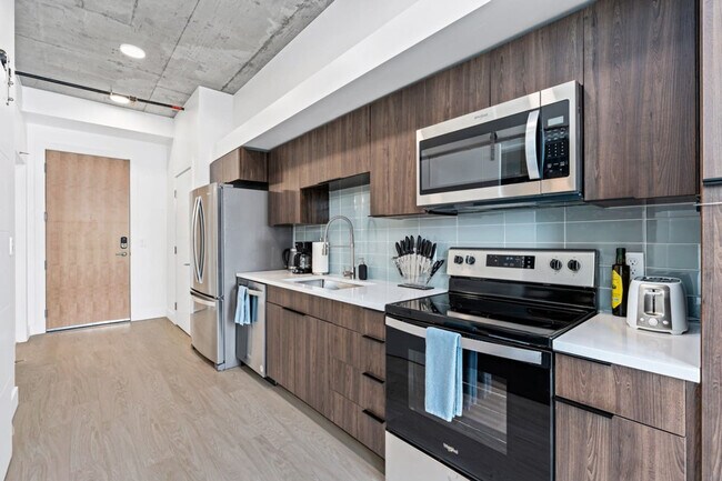 Building Photo - 111 S 300 W
