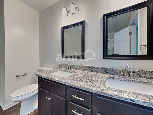 Building Photo - 8119 Cambridge Reserve Dr