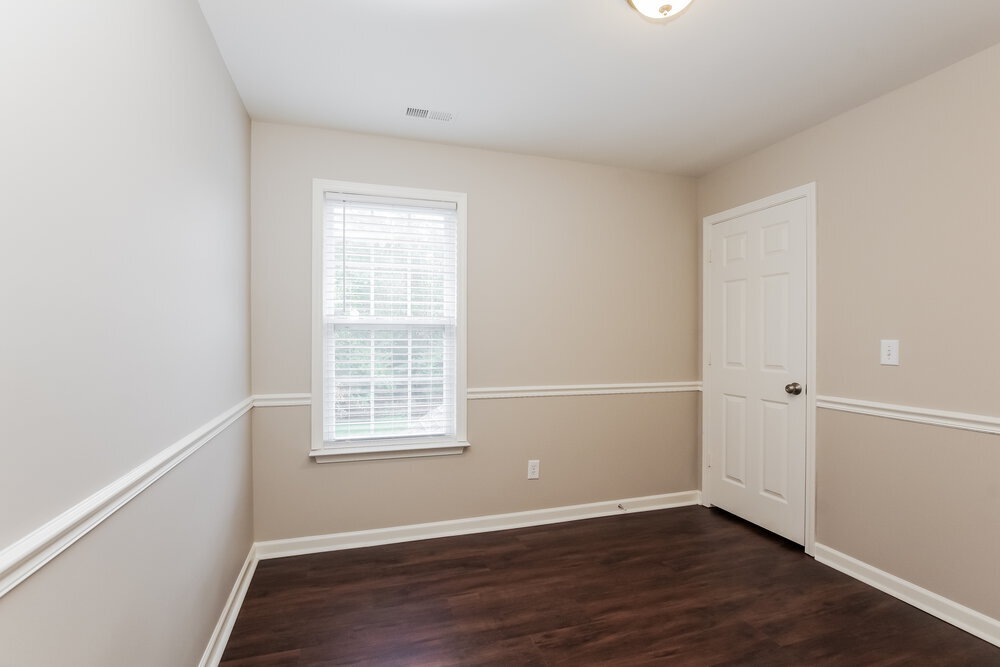 Building Photo - 3435 Fairfax Woods Dr