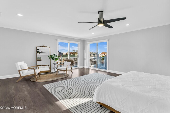 Building Photo - 3330 Windsor Ave