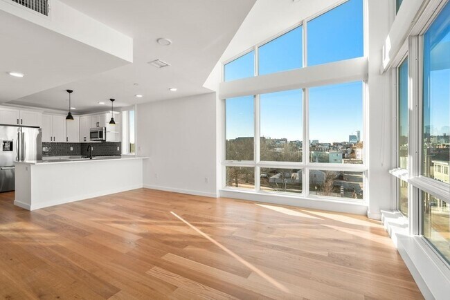 Building Photo - 175 Gove St