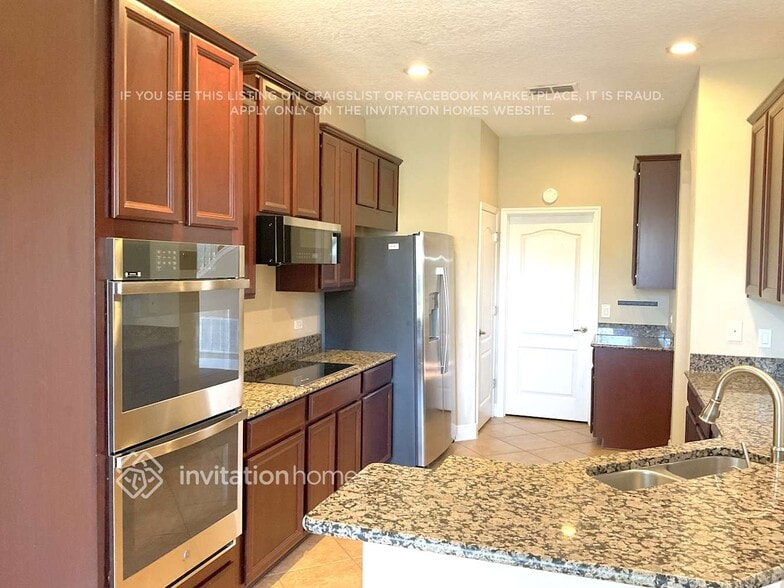 Building Photo - 30335 Tokara Terrace