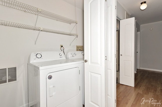 Building Photo - 3715 W Prestwick St