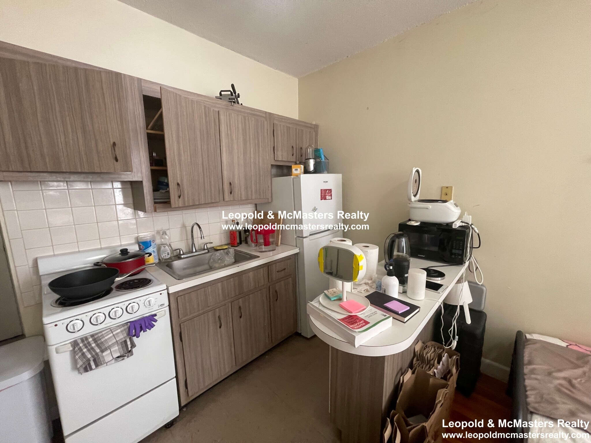 Building Photo - 115 Commonwealth Ave