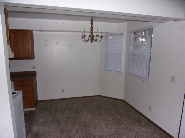Building Photo - Victoria Crossing - 1 Bedroom - 1 Bathroom Condo (2221-R)