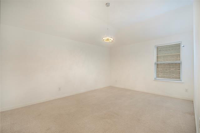 Building Photo - 1520 Chisholm Trail