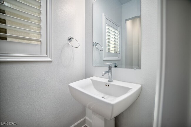 Building Photo - 8164 Caldera Creek St