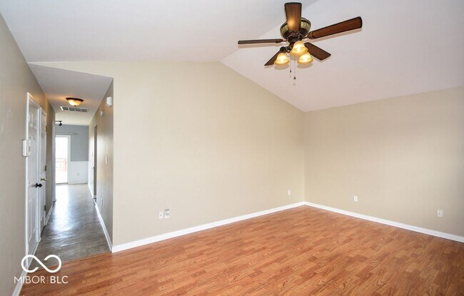 Building Photo - 1994 Falcon Ct