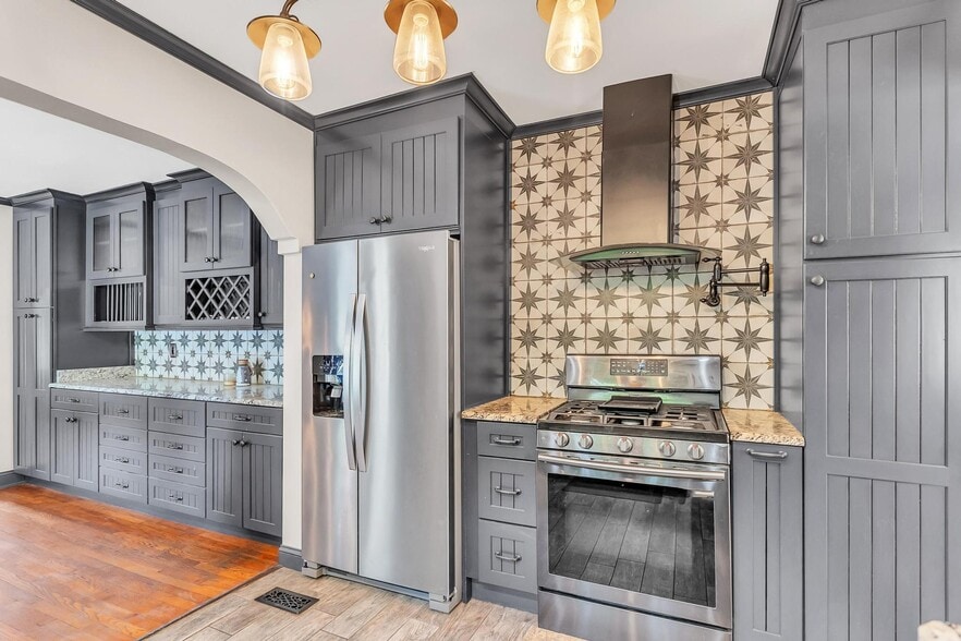 Building Photo - 1688 Overhill Rd