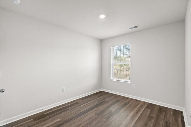 Building Photo - 608 Rd