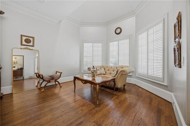Building Photo - 1845 Sugarloaf Club Dr