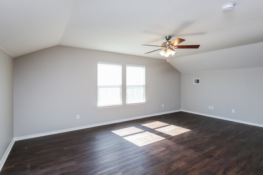 Building Photo - 10965 Colonial Heights Ln