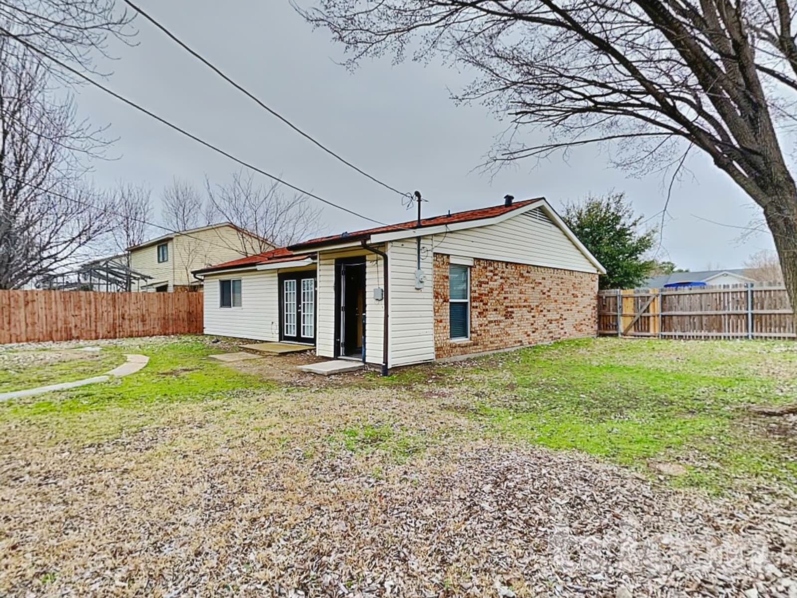 Building Photo - 418 David Dr