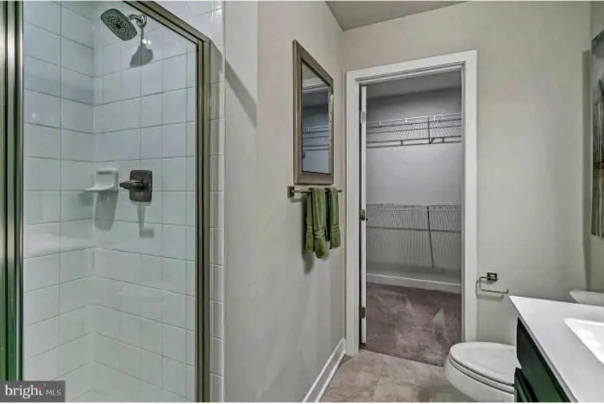 Building Photo - 2820 Arts Vista Blvd