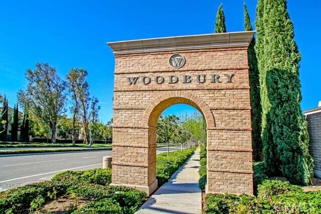 Building Photo - 43 Donovan