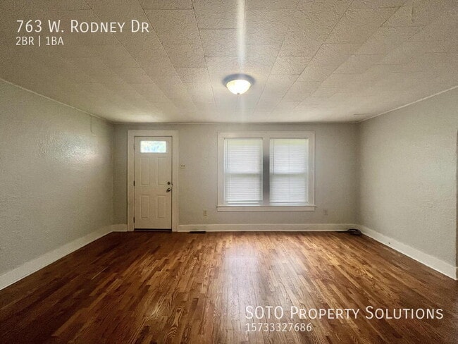 Building Photo - 763 W Rodney Dr