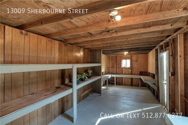 Building Photo - 13009 Sherbourne St