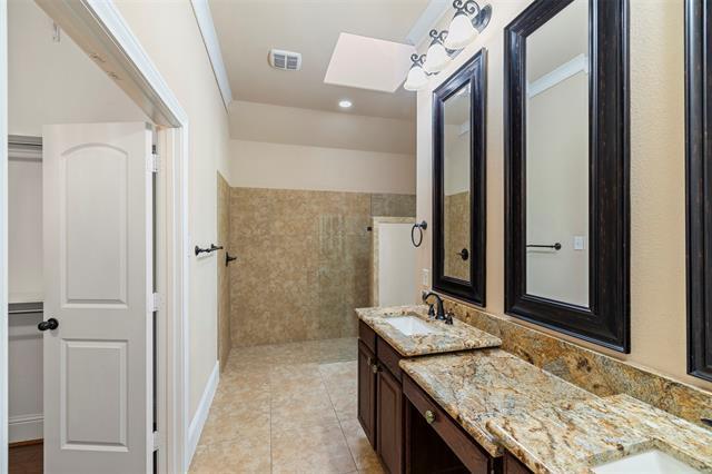 Building Photo - 7684 Fossil Ridge Dr