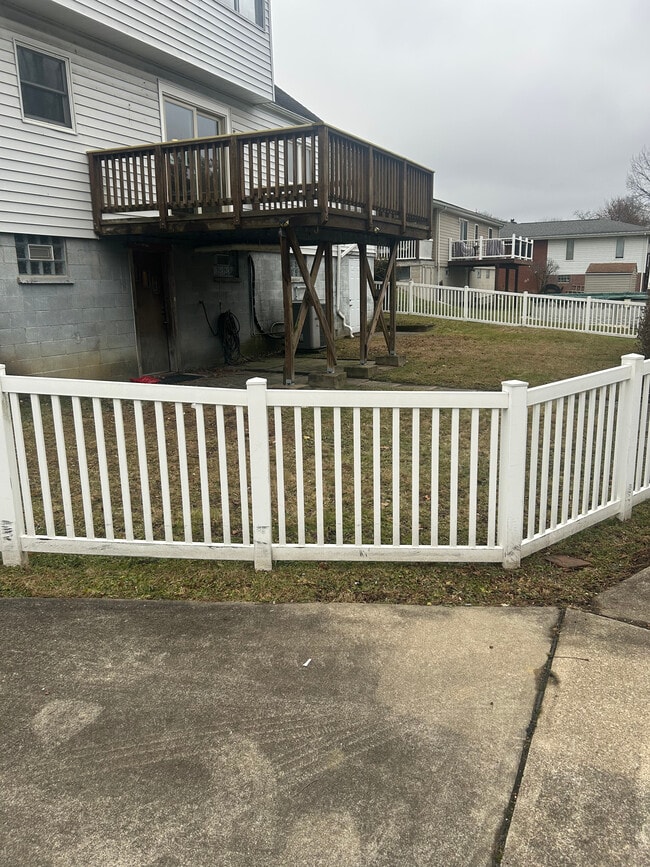 Building Photo - 335 S Lincoln Ave