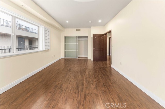 Building Photo - 11218 Camarillo St