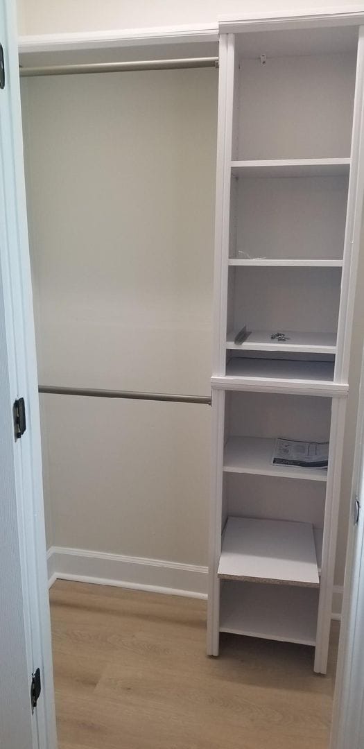 Building Photo - Maryville 37803 - 2 bedroom 1 bath - call ...