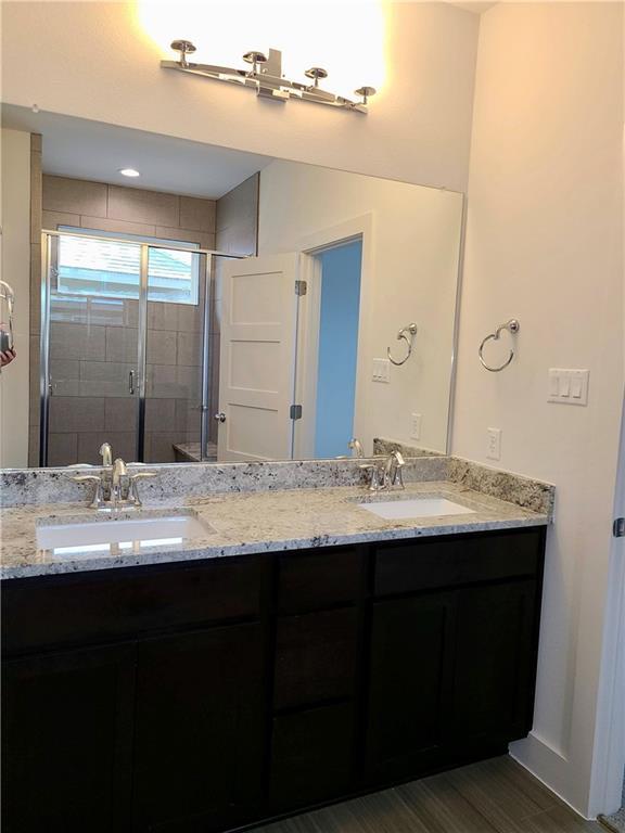 Building Photo - 1265 Summerbrooke Cir