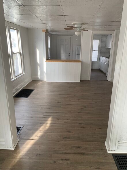 Dining Room - 9 Ross St