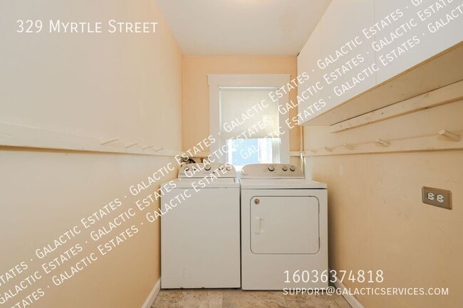 Building Photo - 329 Myrtle St