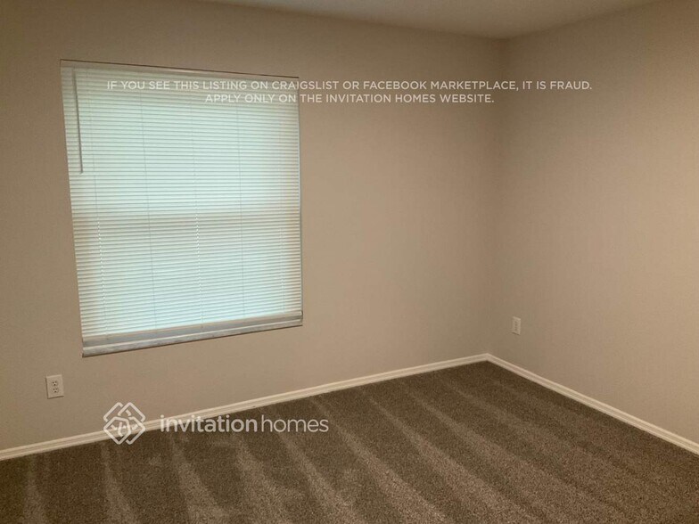 Building Photo - 13939 Jacobson Dr