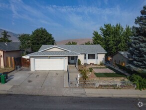 Building Photo - One Level Home in Stead