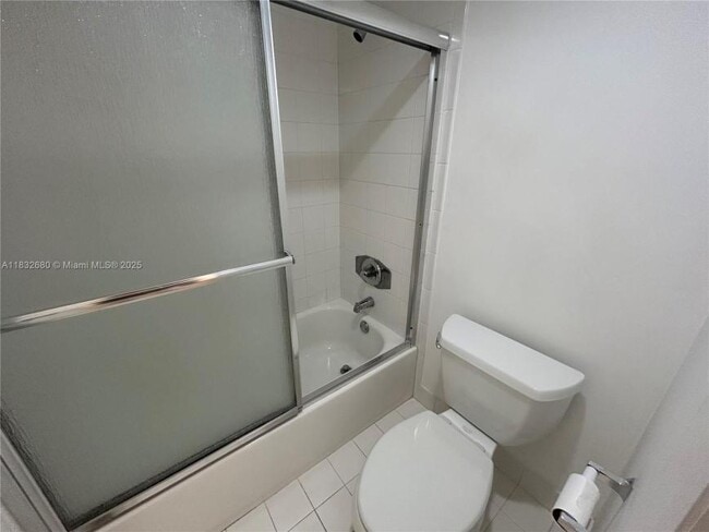 Building Photo - 2 bedroom in Aventura FL 33180