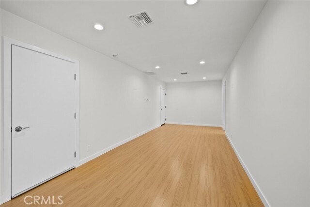 Building Photo - 15210 Cohasset St
