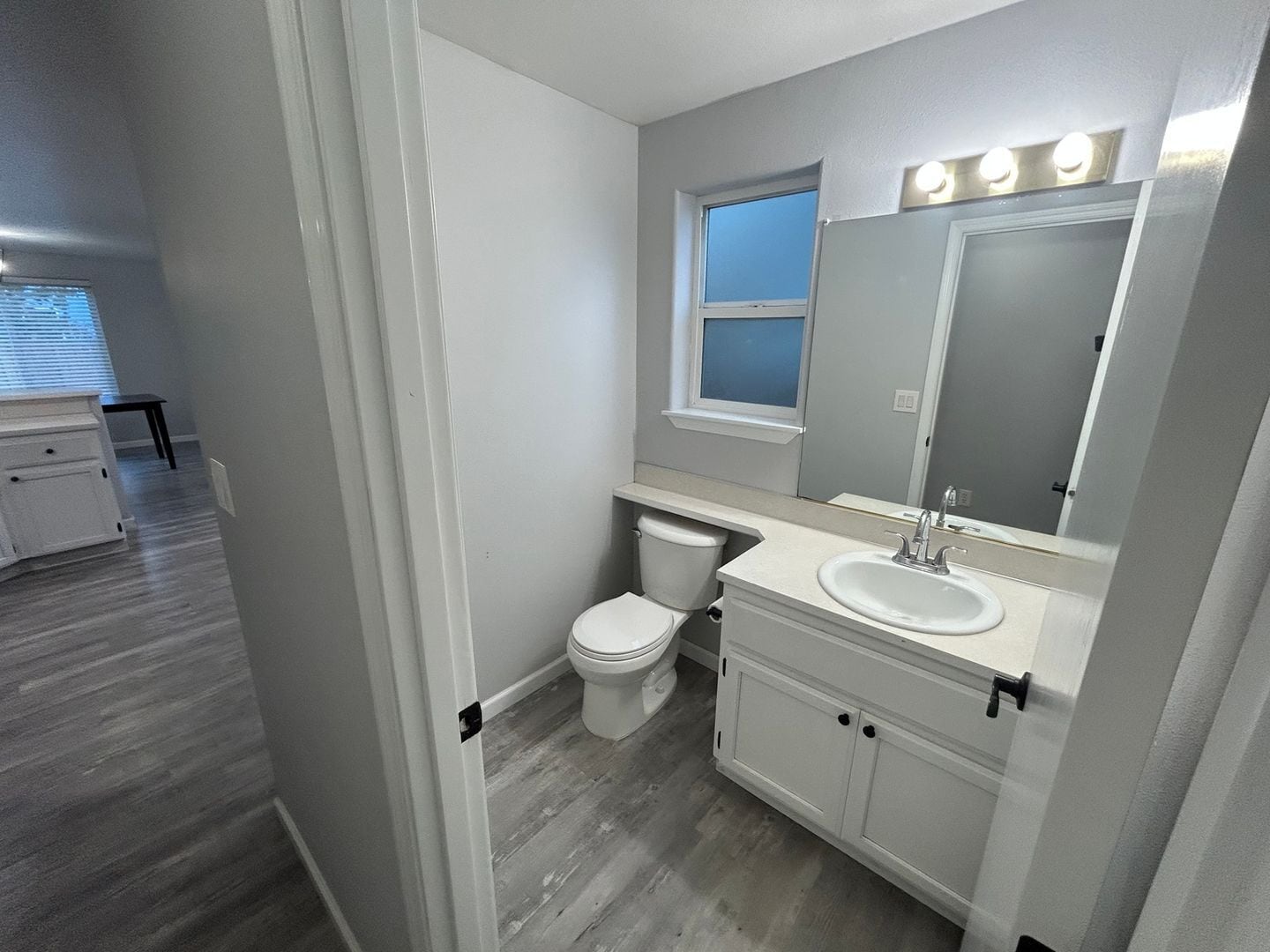 Building Photo - 4283 SW Plumeria Way