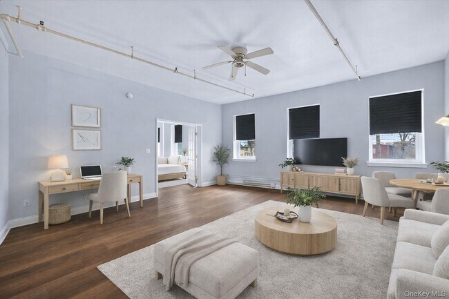 Building Photo - 23 W Main St