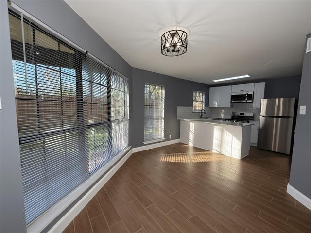 Building Photo - 1900 W Taylor St