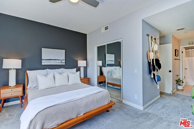 Building Photo - 2960 Champion Way