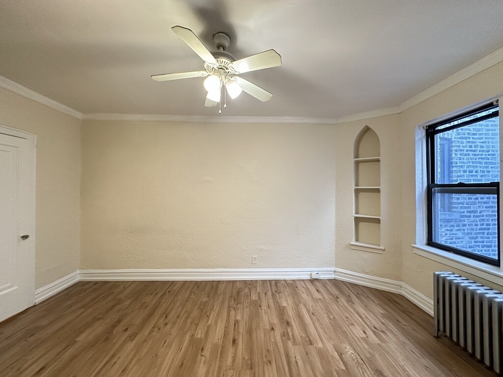 Building Photo - 4834 N Damen Ave