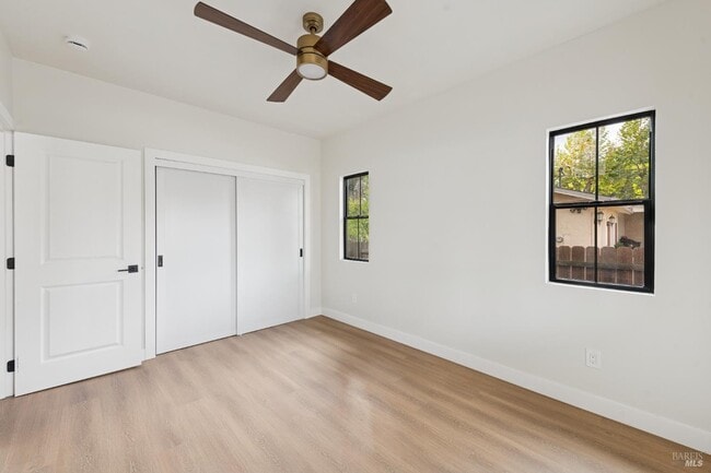 Building Photo - 735 Hunt Ave