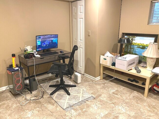 Building Photo - 322 Inverrary Ln